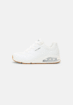 Air Foam Runner | Sporty sneaker with elevated sole and cushioning